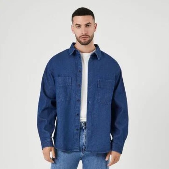 NWT Forever 21 Denim Curved-Hem Shirt - Picture 1 of 9